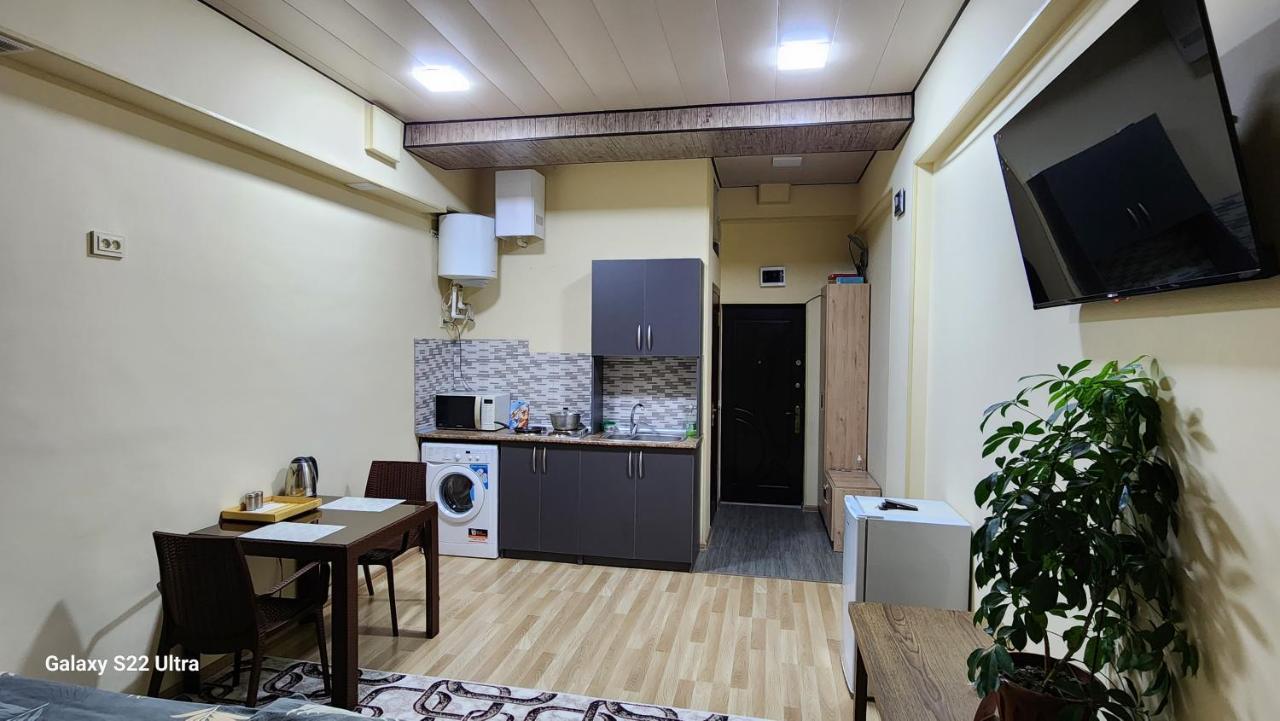 Studio - Jonika Τασκένδη Εξωτερικό φωτογραφία